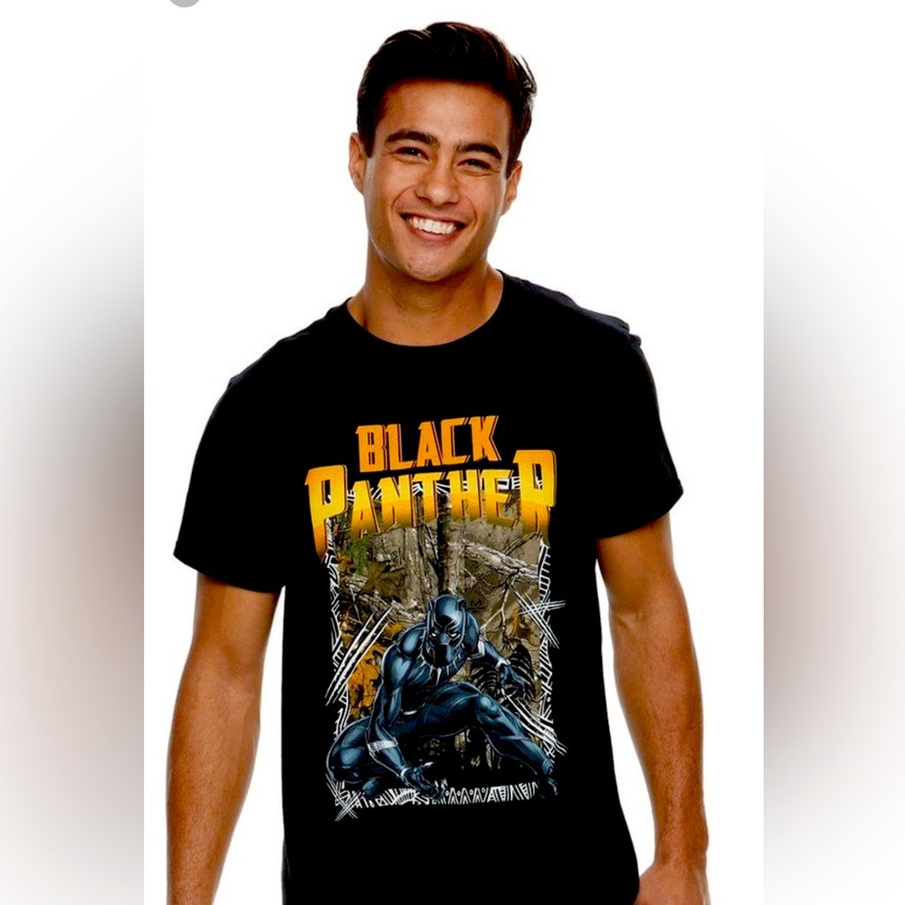 Marvel Black Panther Men’s T-Shirt Large